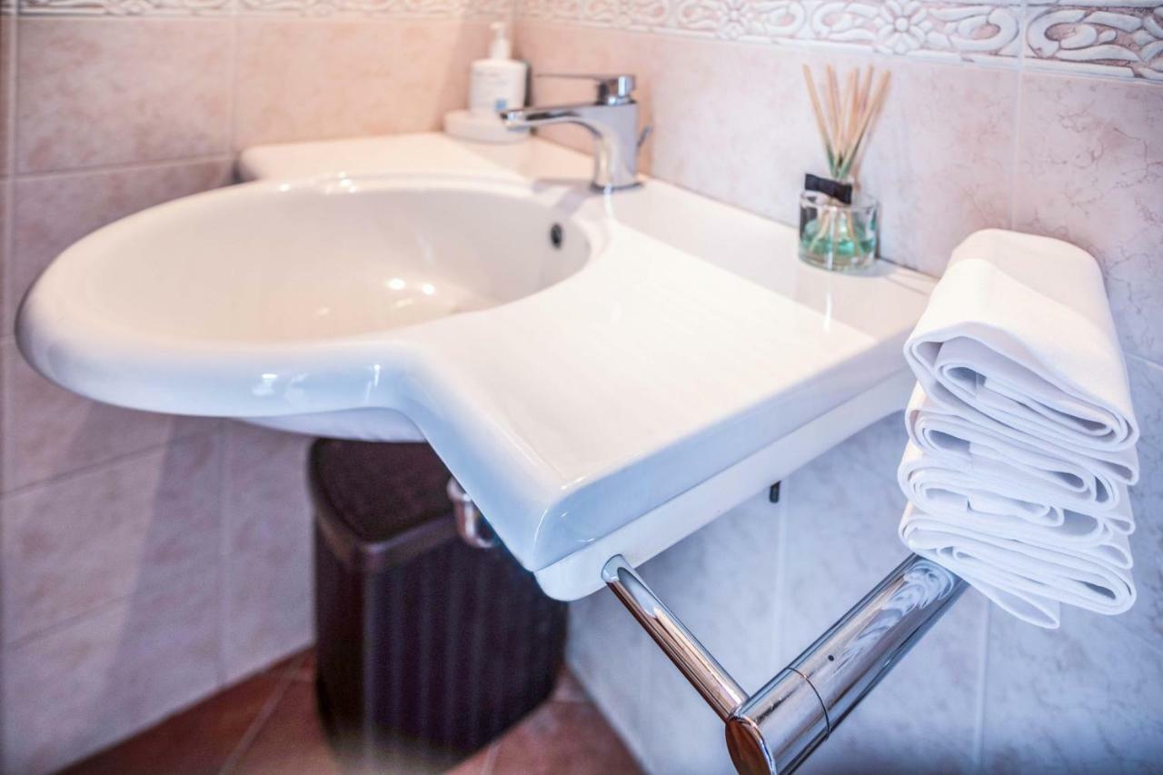 Amore Rentals - Maison Palazzo Correale Półwysep Sorrentyński Zewnętrze zdjęcie